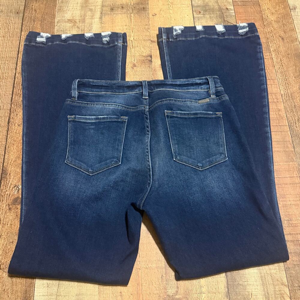 KanCan Women's Dark Denim Kurvy Mid-Rise Flare Jeans Sz 30 Stretch Boho Festival - Picture 7 of 7